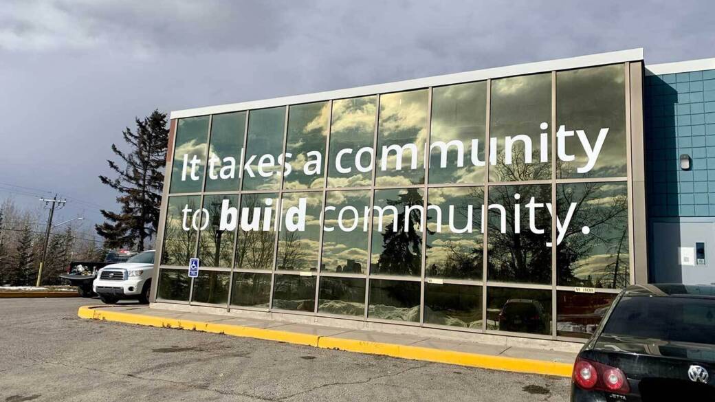 Drop In Centre Vinyl Lettering On Glass